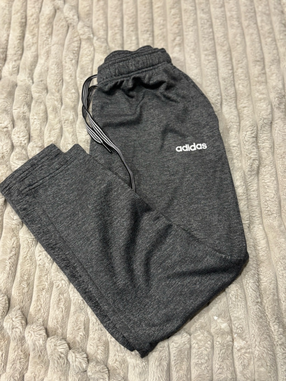 adidas mens Dark Gray Fleece Jogger Pants worn once